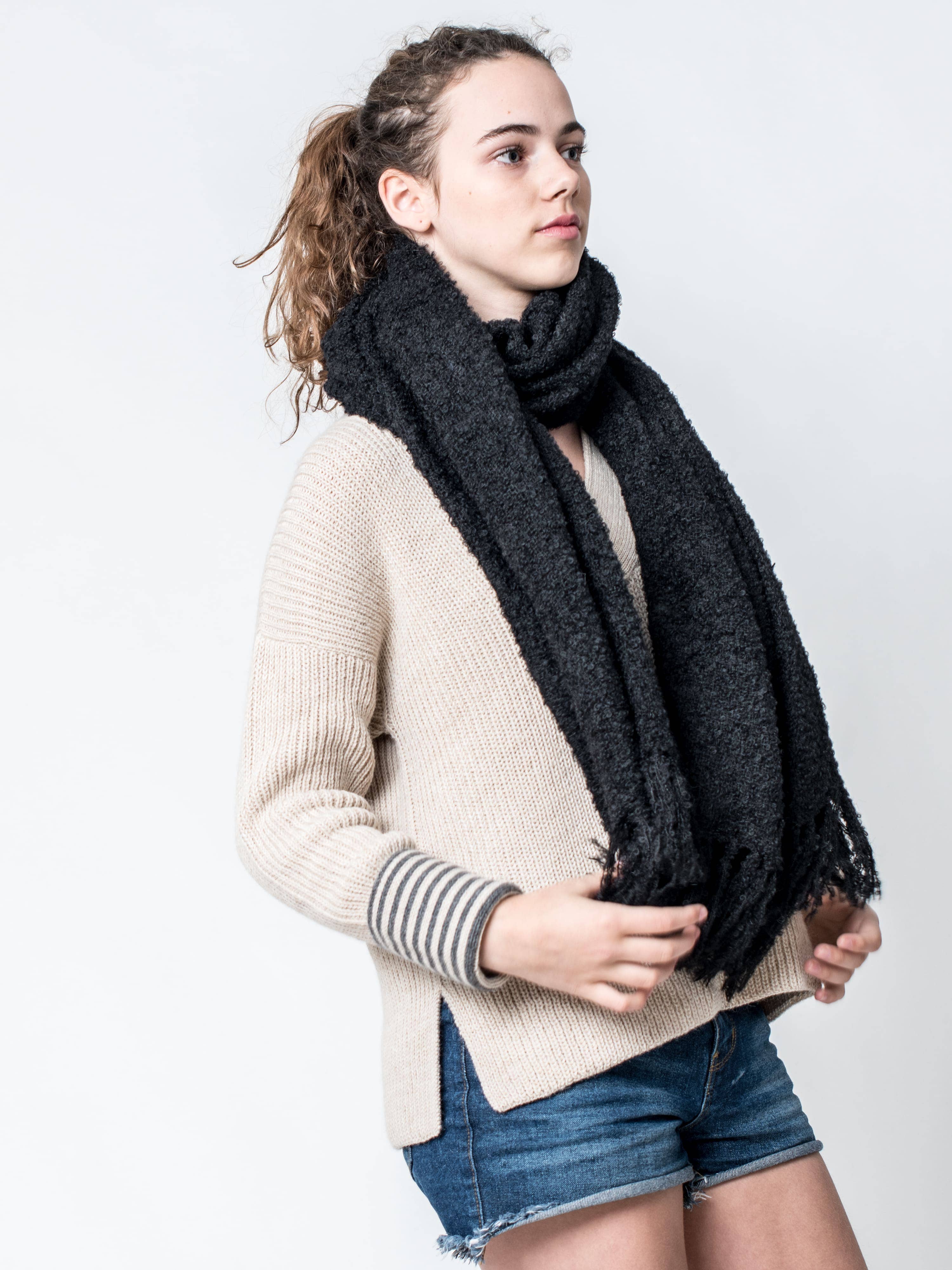 Be ALPACA - Wholesale Scarf - Women's - Bouclé Alpaca Scarf or Chall - VARIOUS COLORS9