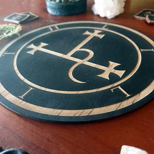 Yiska Designs - Vendita all'ingrosso Decorazioni da tavolo - Piastrella da altare con sigillo Enochiano di Lilith2