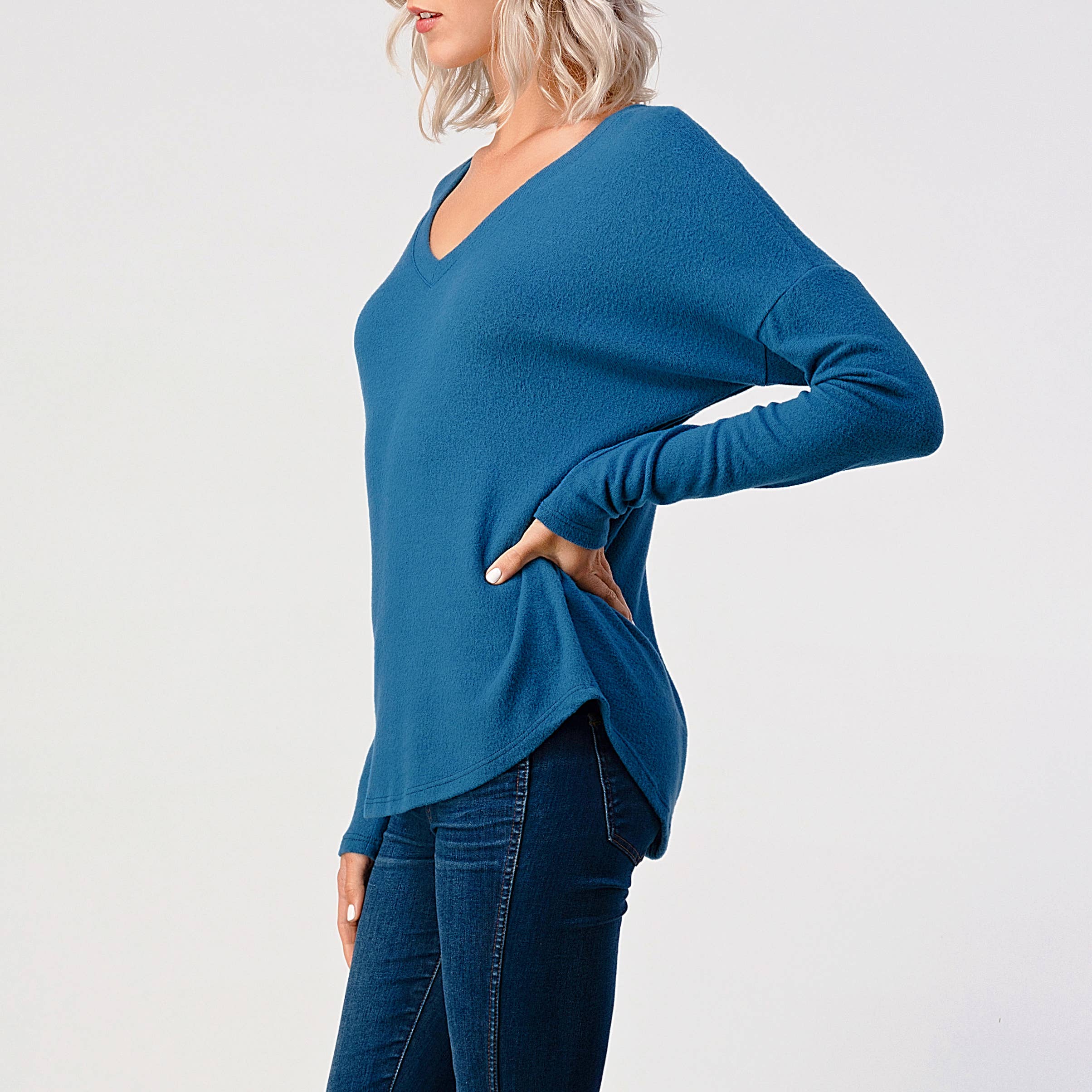 Heimious - Wholesale Knit Top - Women's - Long Sleeve V-neck Brushed Knit Top, 273845