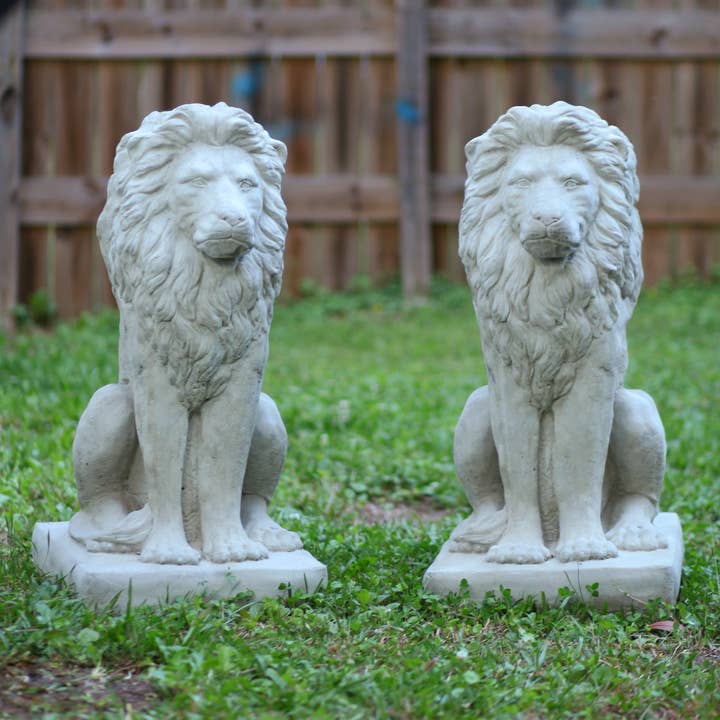 Concrete Estate Lion Statue for wholesale by Selcouth Home