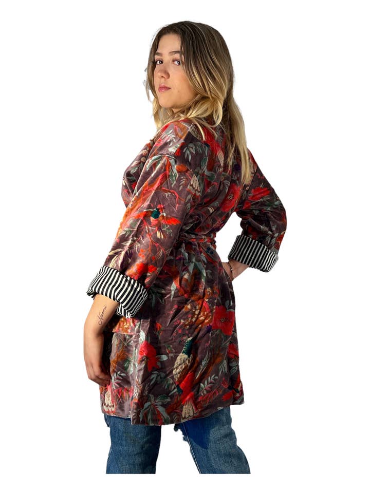 Kinomy – wholesale Rock - Dam – Mönstrad kappa i trehårig sammet med kimonomodell