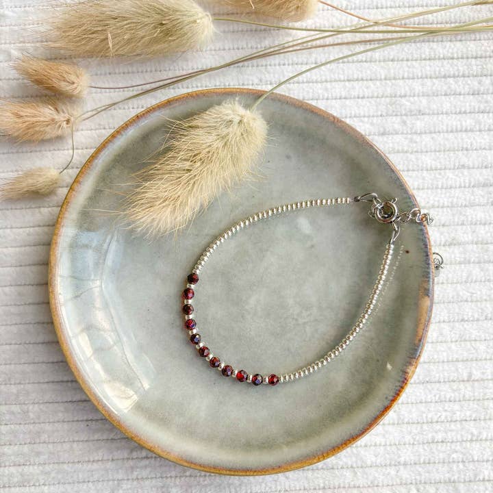 Silver garnet bracelet for wholesale by Mystic Jewelry