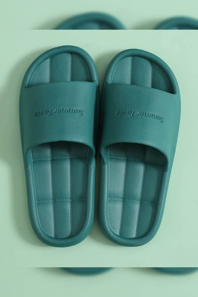 UNISHE - Wholesale Slippers - Women's - Plain In House Slippers ZK12337