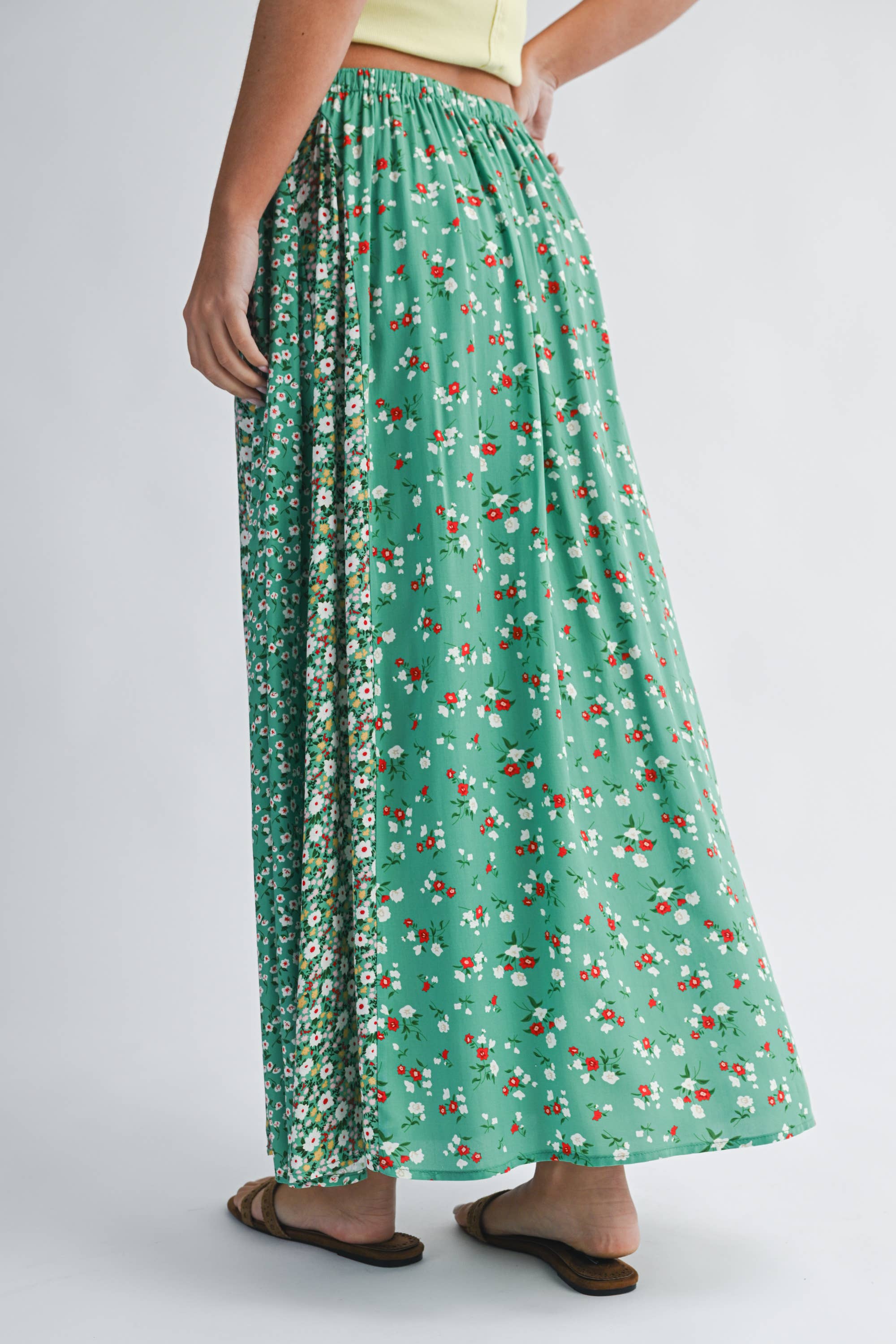 AEMI + CO - Wholesale Skirt - Women's - 745BK Melanie Skirt 120