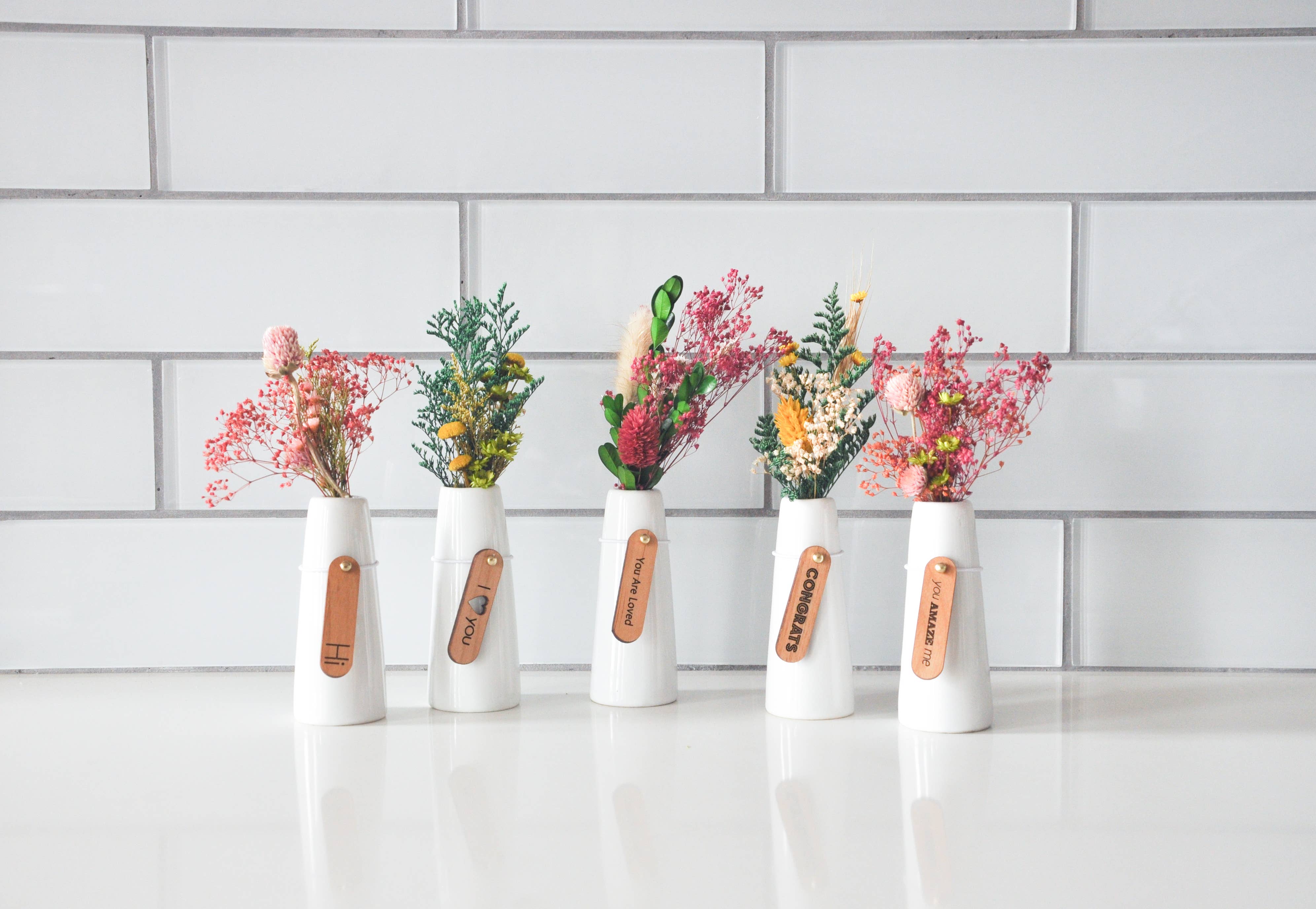 Lucca - Wholesale Vase - Mini Dried Floral Vases & Wood Gift Tag4