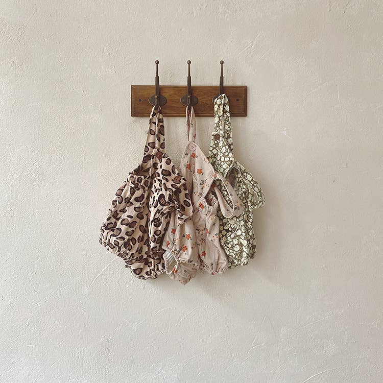 Annie & Charles – Großhandel Body (ohne Füße) – Baby – Annie & Charles® GINNY bodysuit with bib4