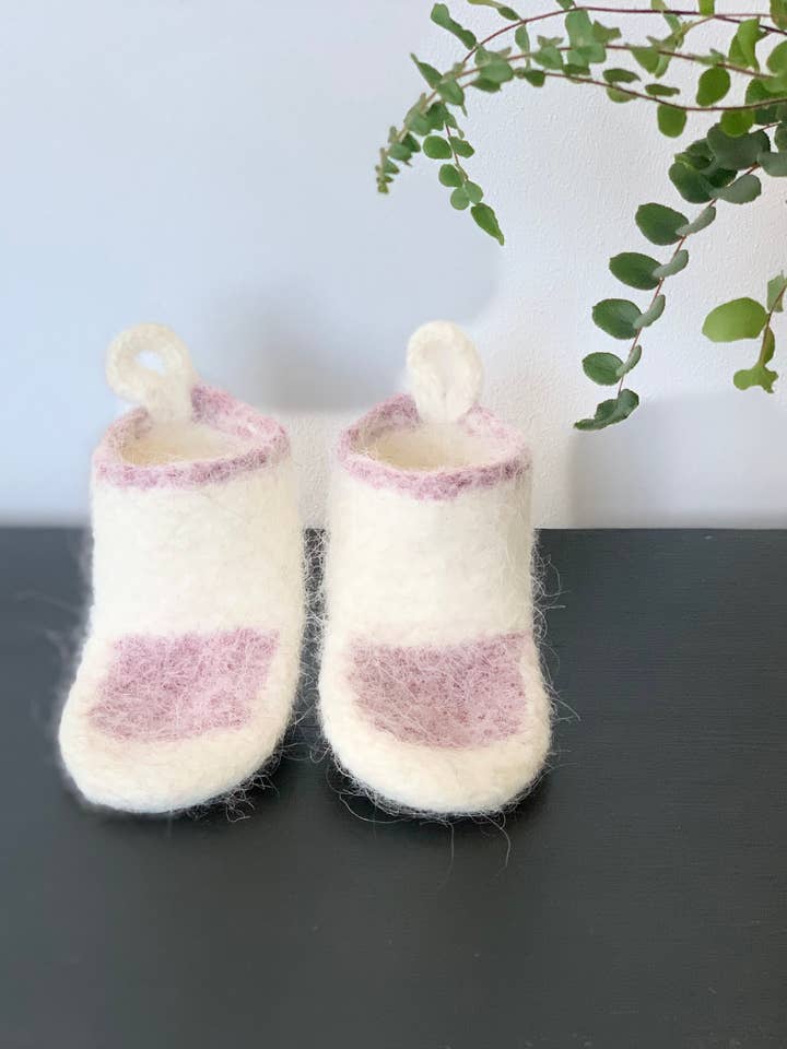 Kosy Calm - Baby Wool Booties for wholesale by Kosy Sheep