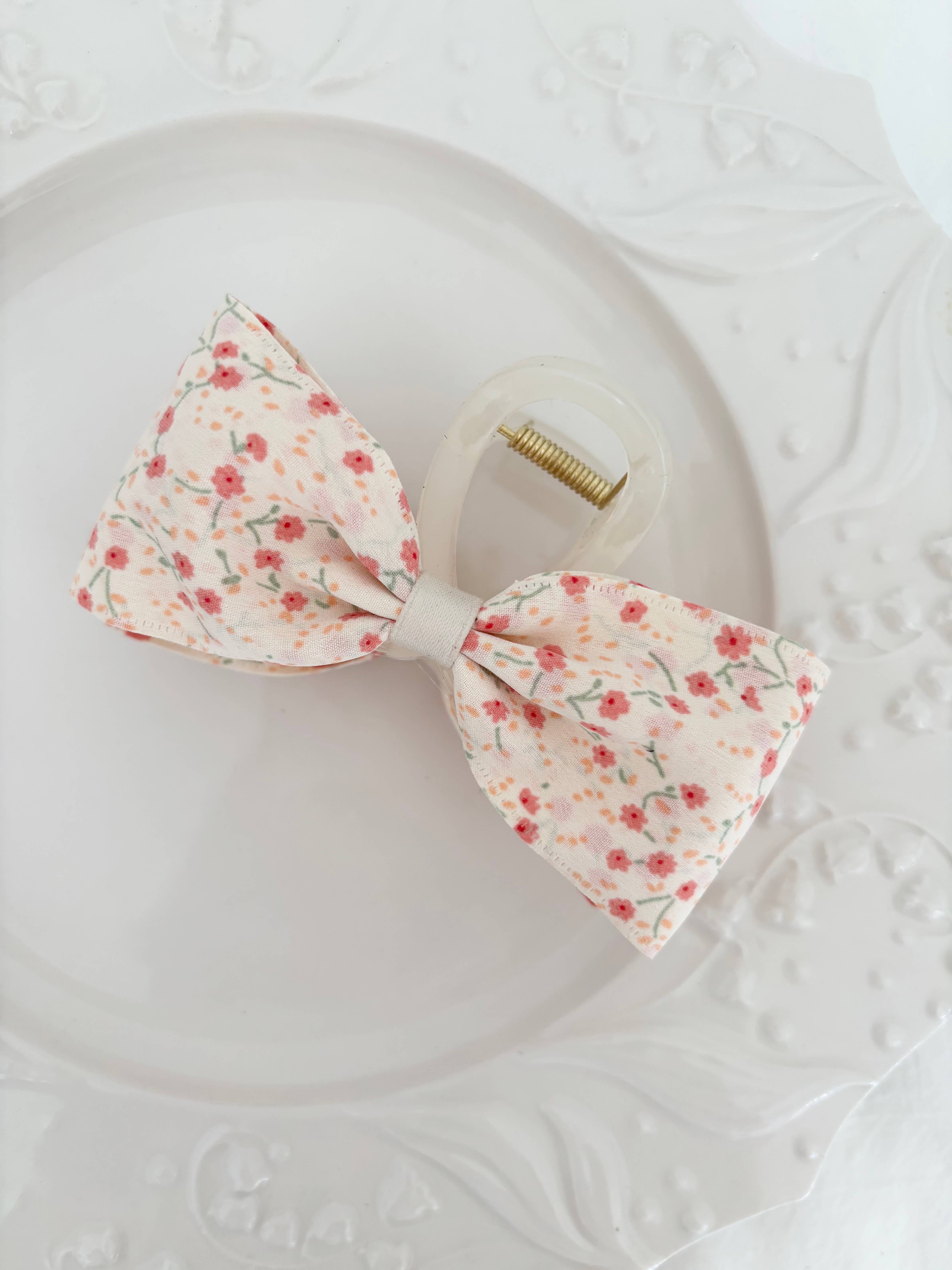 LoveLina - Wholesale Hair Clip - Women's - Dainty Floral Bow Claw Clips (COVO)1