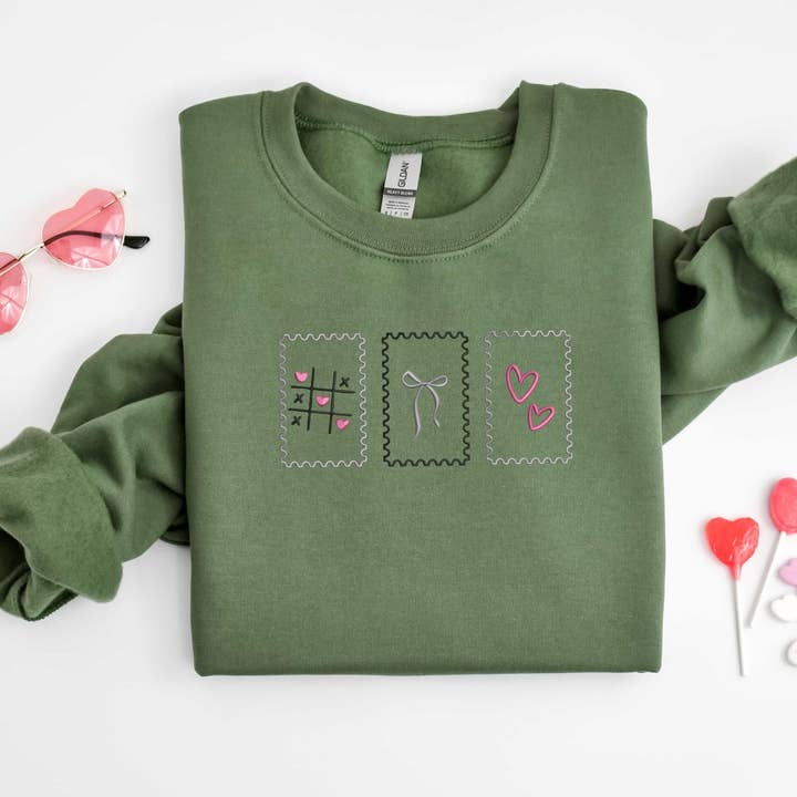 Embroidered Tic Tac Toe Heart Valentine's Day Shirt& Sweater for wholesale by ClevorFit