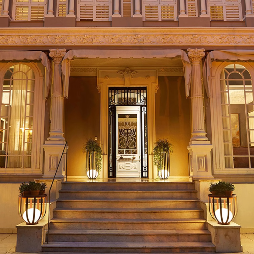 BRECK + FOX - Wholesale Outdoor/Lawn Light - Solar Flower Stand Light6