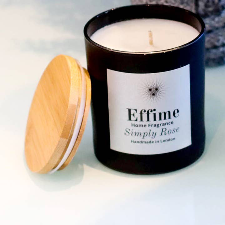 Bougie Simply Rose pour la vente par EffimeHome