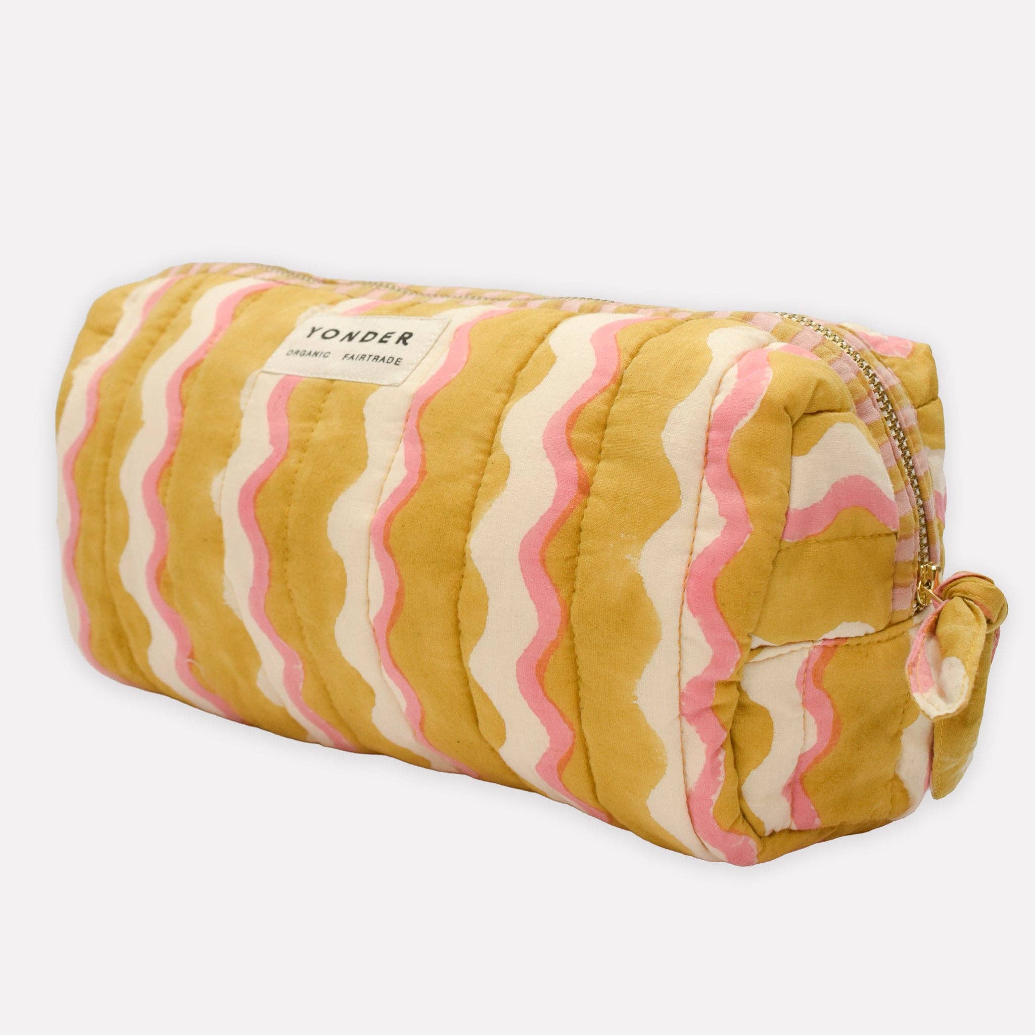 YONDER. - Vente Trousse de toilette – femme - Trousse de toilette matelassée | Wiggle | Miel2