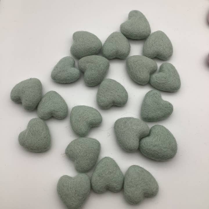 Mondo Trading Company - Wholesale Decorative Tabletop Object - Felted Hearts-Small (Nepal)11