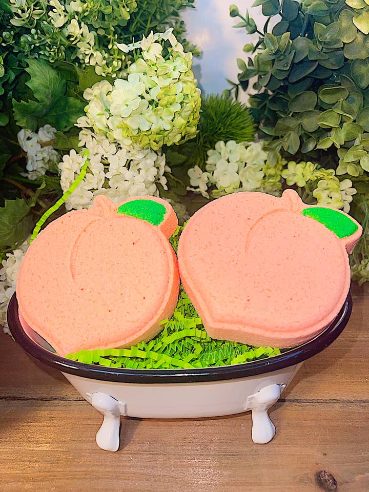 Peach Bellini Bath Bomb for wholesale by Mandatory Me Time