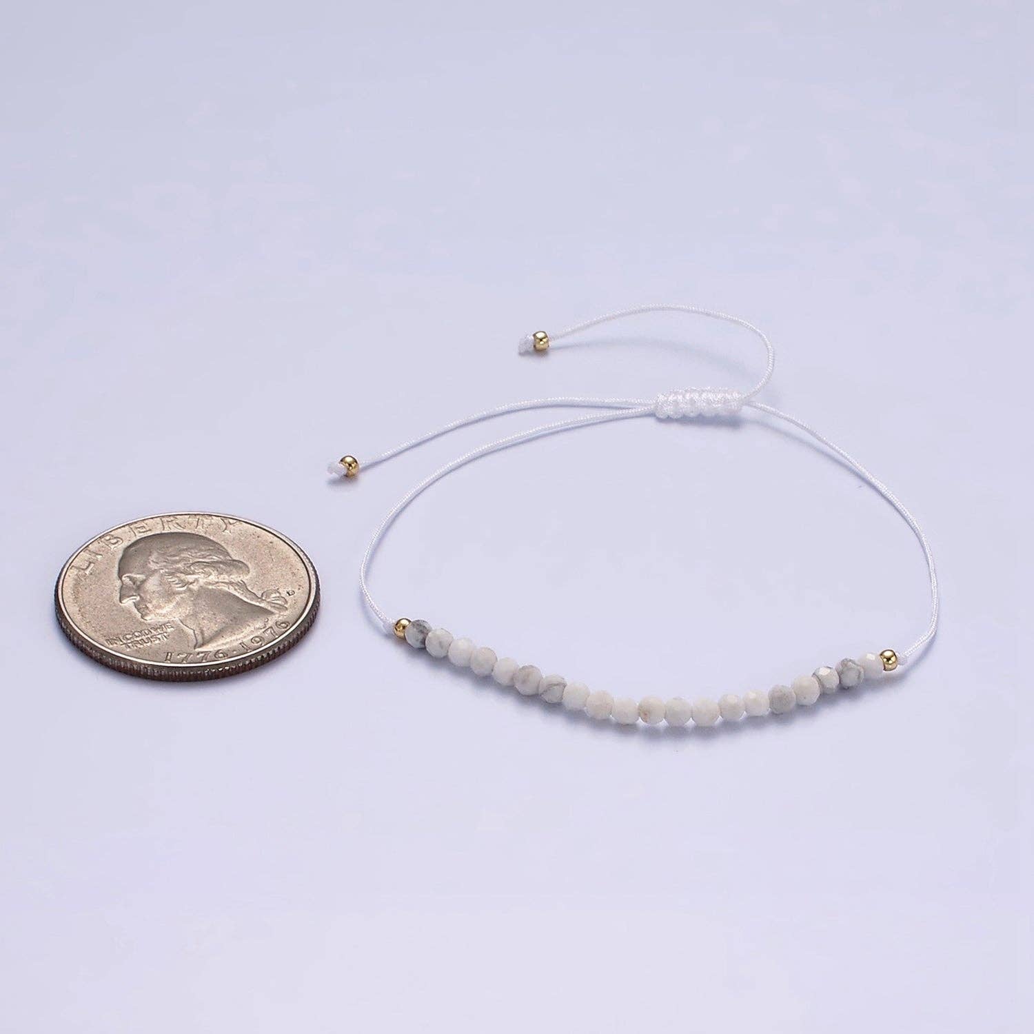 Aim Eternal – Engroshandel Perlearmbånd – 14 K guld fyldt Howlite Multifacetteret hvid bomuld streng justerbar armbånd | WA-2184 ~ WA-21862