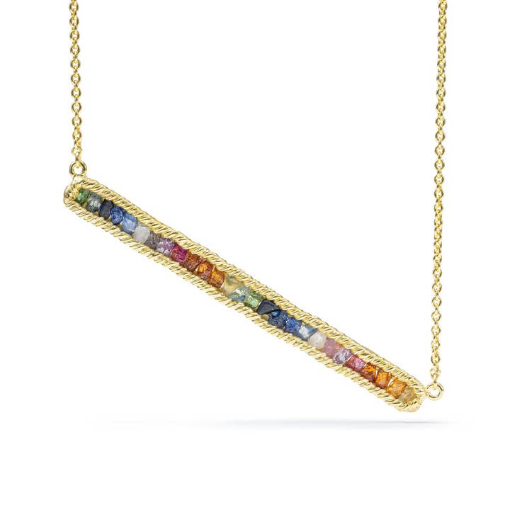 Lithos Silverhalsband med råa blandade färgsafirer för wholesale av German Kabirski