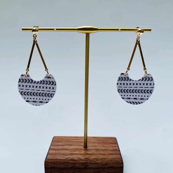 Black & White Arrow Dangle Earring for wholesale by Day Made Designs