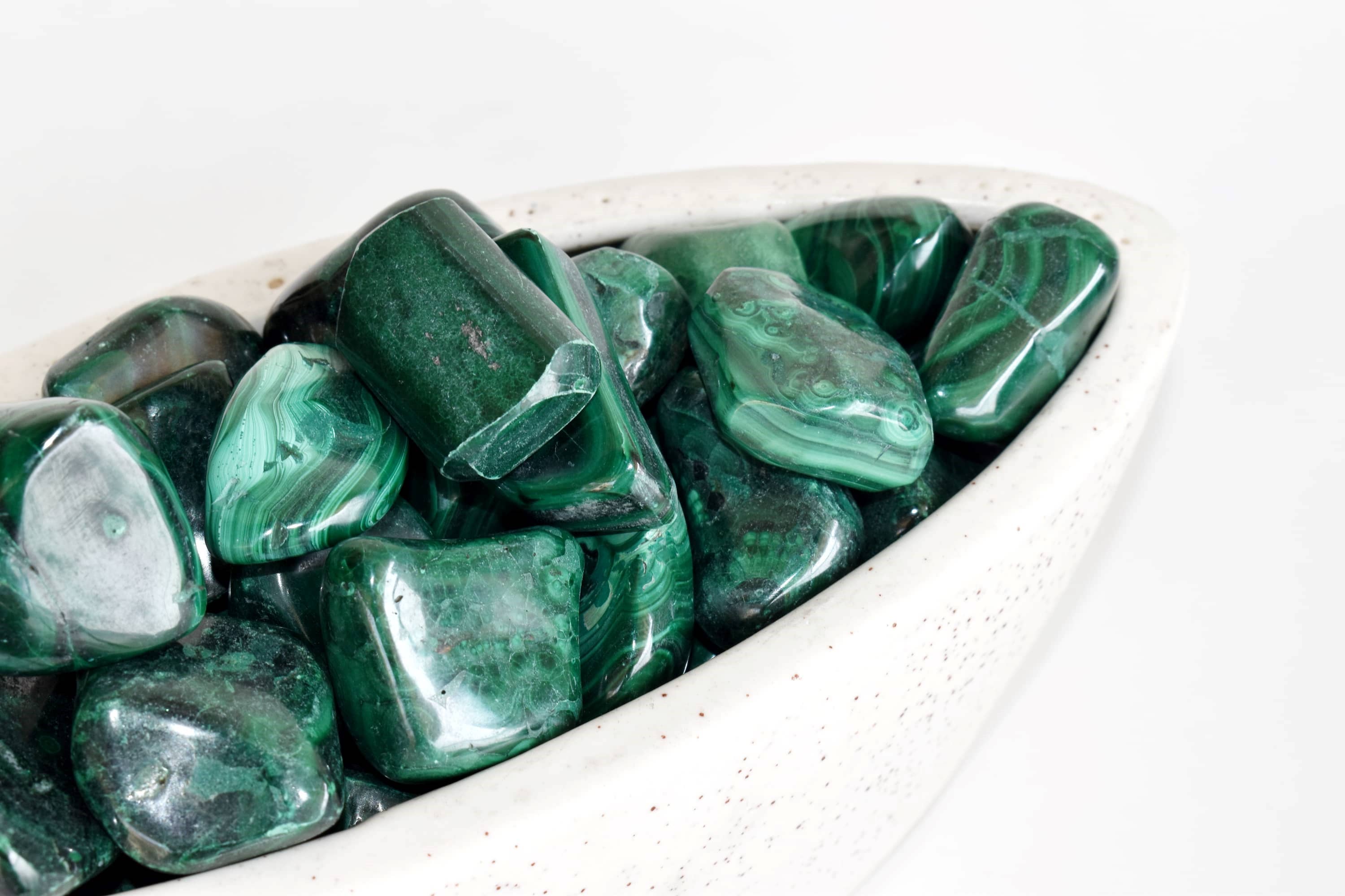 Soothing Crystals - Wholesale Spiritual Stone/Crystal - 100g Tumbled Stones | Synthetic Malachite | Crystals Stones4