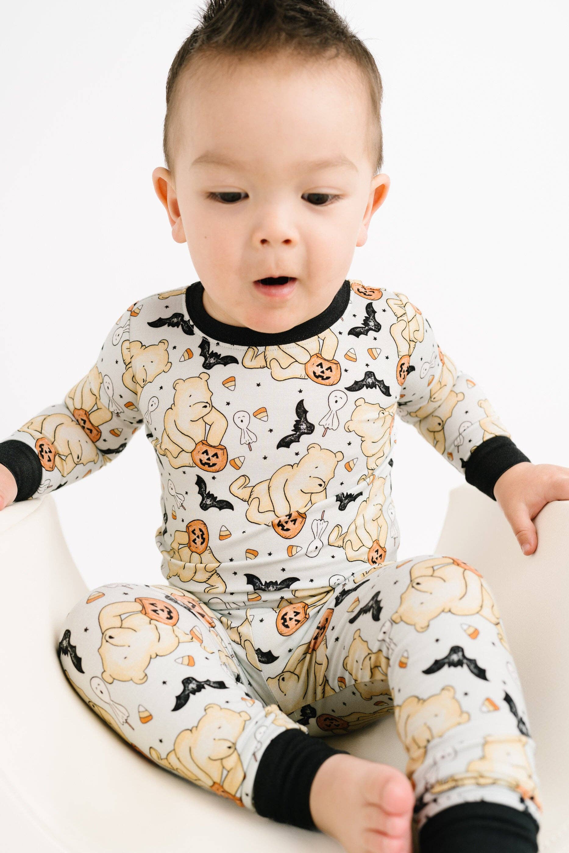 Little One Shop - Wholesale Top & Pant Set - Baby - Spooky Pooh Bamboo Set7