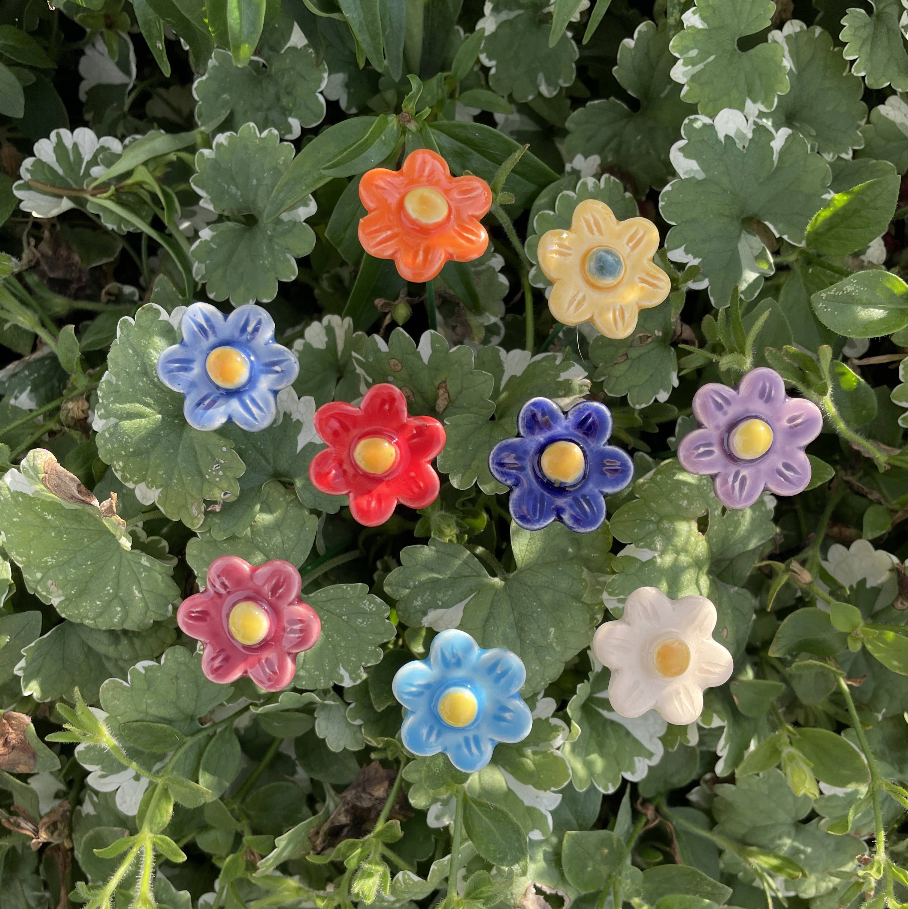 Pannonhem AB. - Wholesale Garden/Lawn Stake - Ceramic Strawberry Blossom,Plant stake3