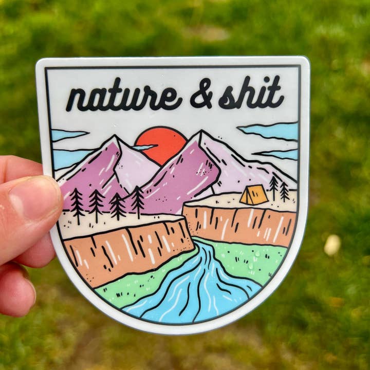Nature Sticker | Adesivo in vinile con montagne e alberi | Outdoors 86 per la vendita all'ingrosso da parte di 208T2.0