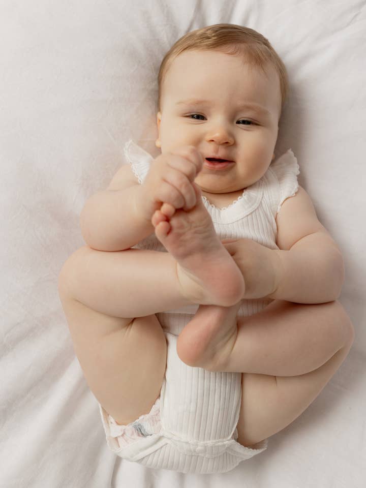 RAI & CO - Wholesale Bodysuit (non-footed) – Baby - Frill Basic Singlet Bodysuit4