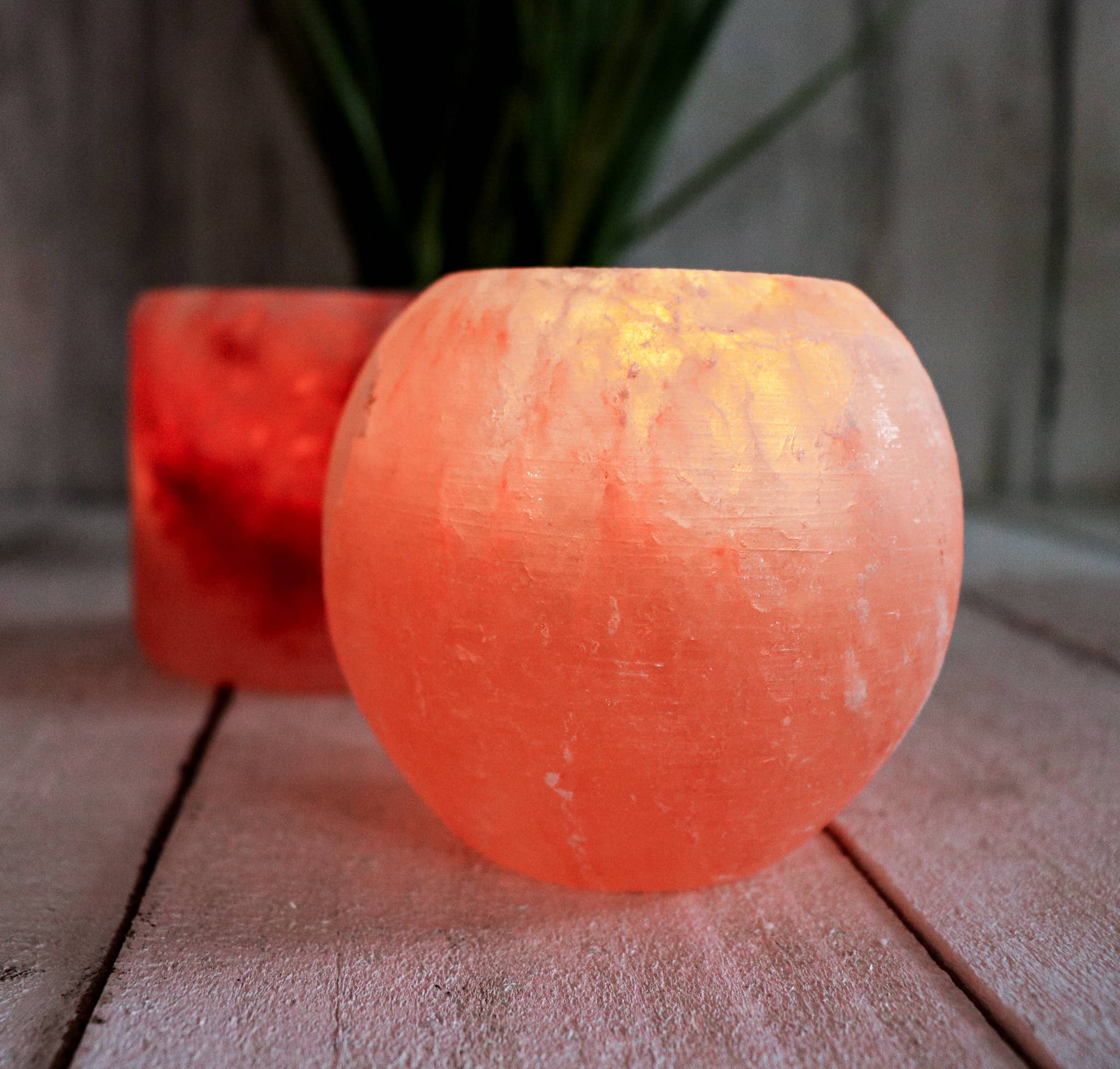 Himalayan Secrets - Vente Bougeoirs - Bougie chauffe-plat en forme de globe 3,5 po (2 livres)