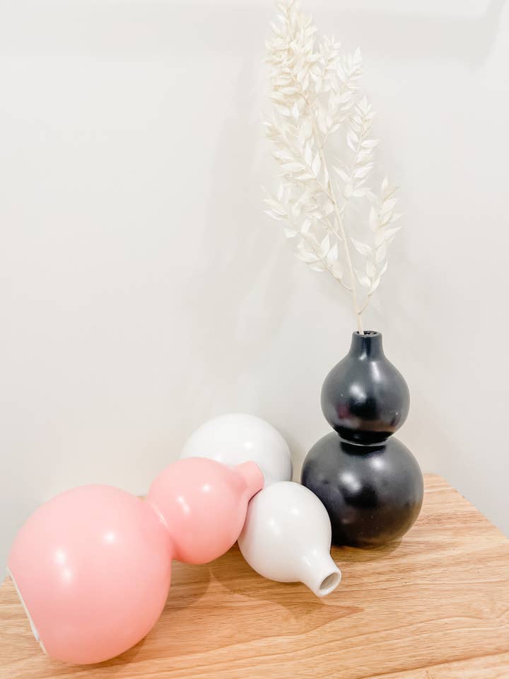 Jarrón de cerámica Figura 8 para venta al por mayor de Wild Pampas