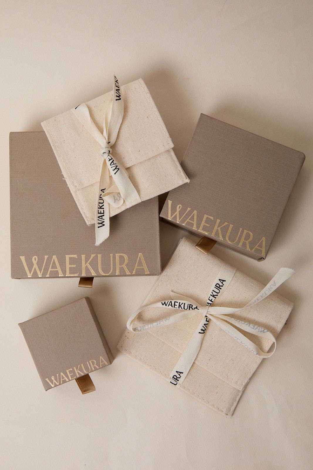 Waekura - Wholesale Gift Box - XS box1