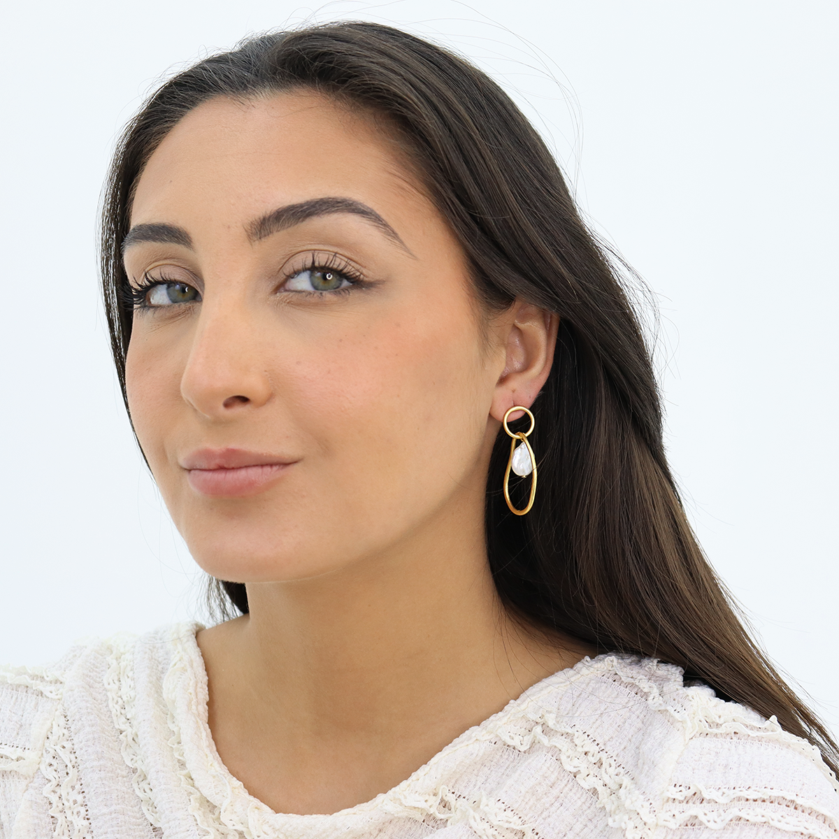 KARINE SULTAN - Wholesale Dangle Earrings - Organic link and flat pearl drop earring1