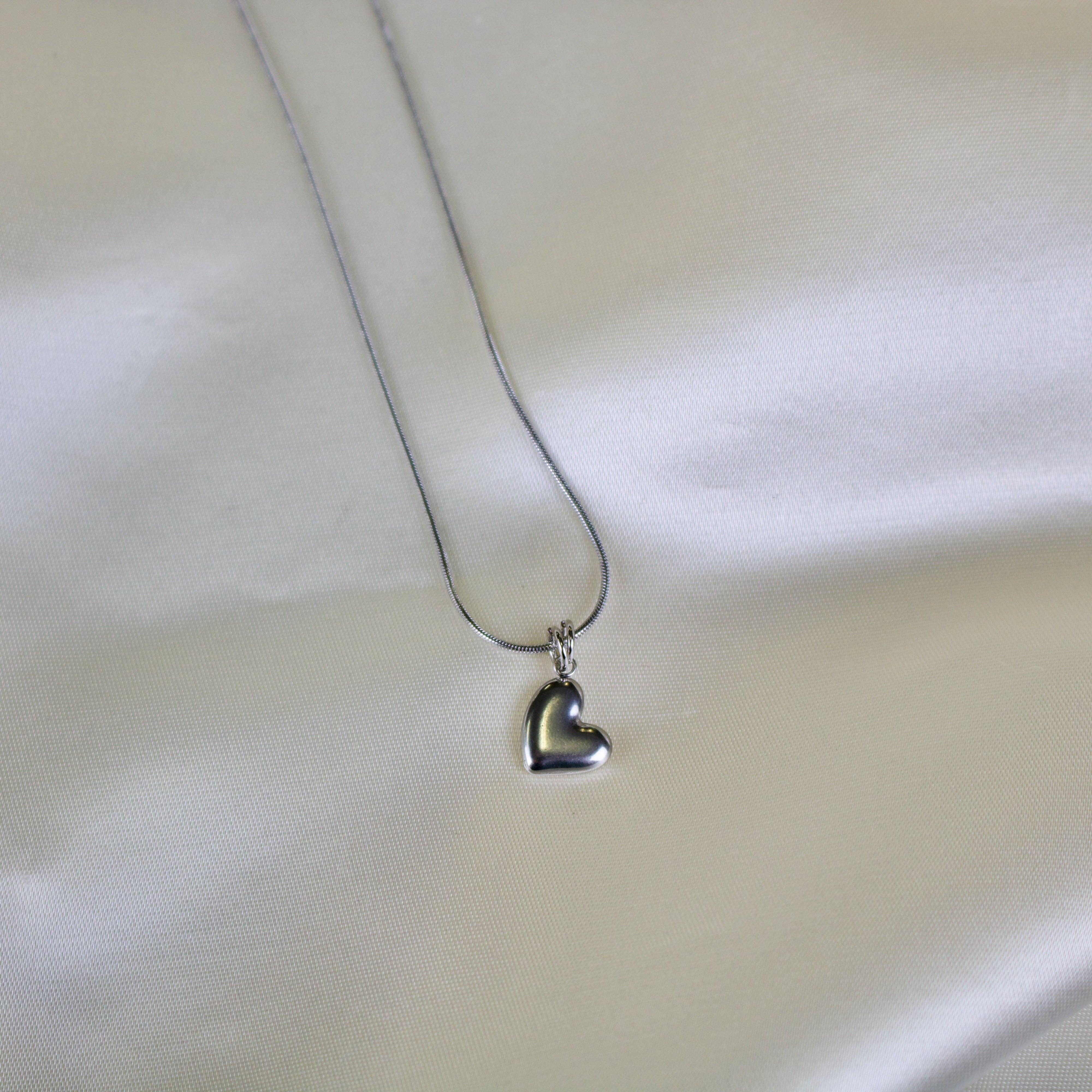 TISH jewelry - Wholesale Pendant/Charm Necklace - Malia // Puffed Heart Necklace6