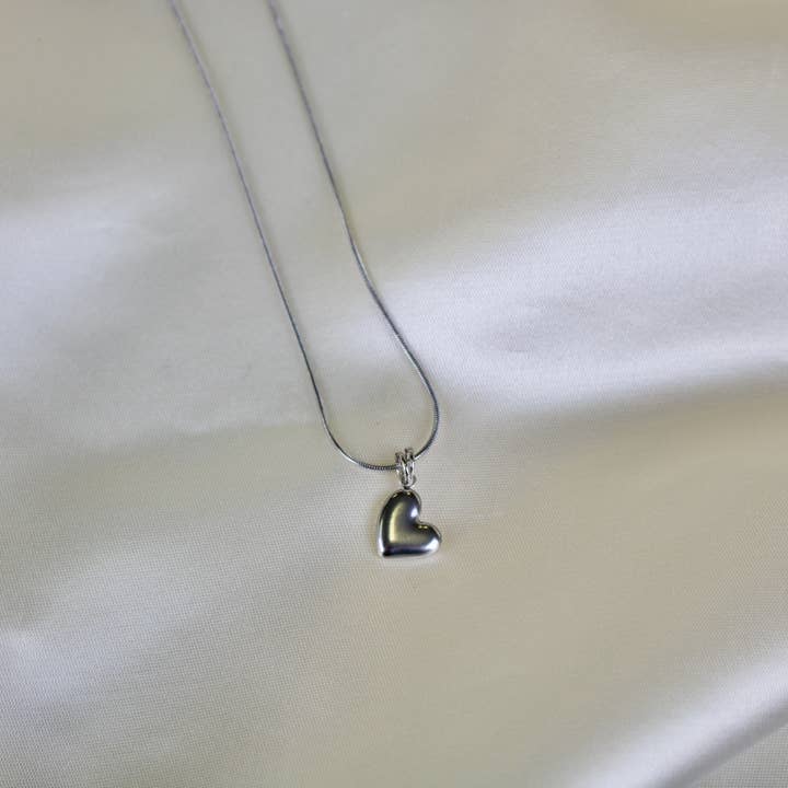 TISH jewelry - Wholesale Pendant/Charm Necklace - Malia // Puffed Heart Necklace6