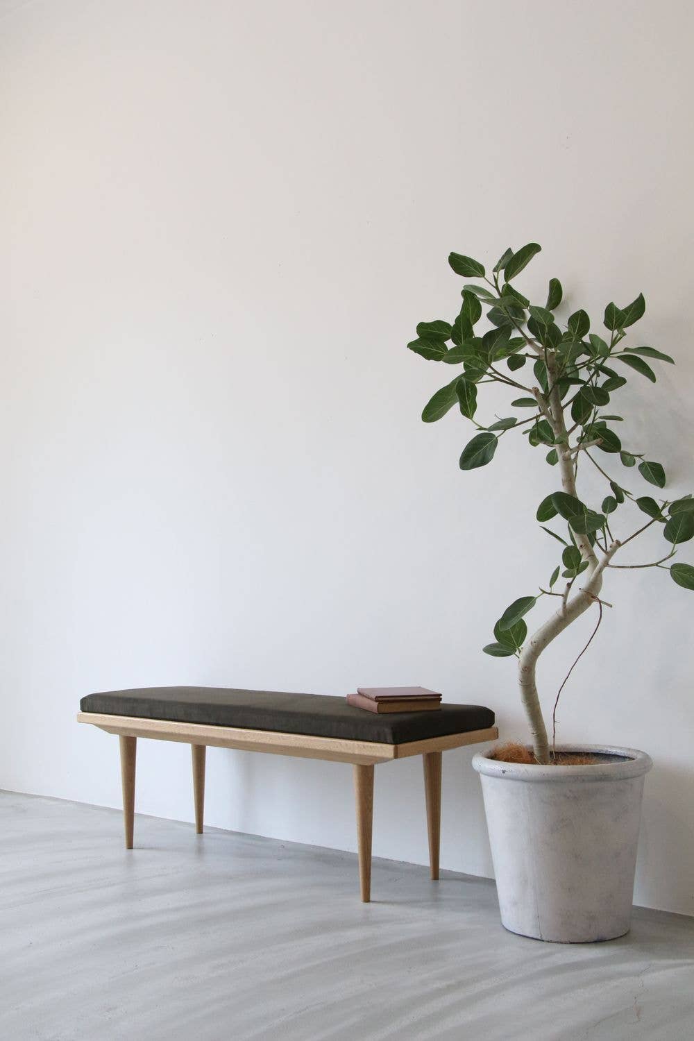 KIVA DESIGN - Wholesale Bench - Benchetta6