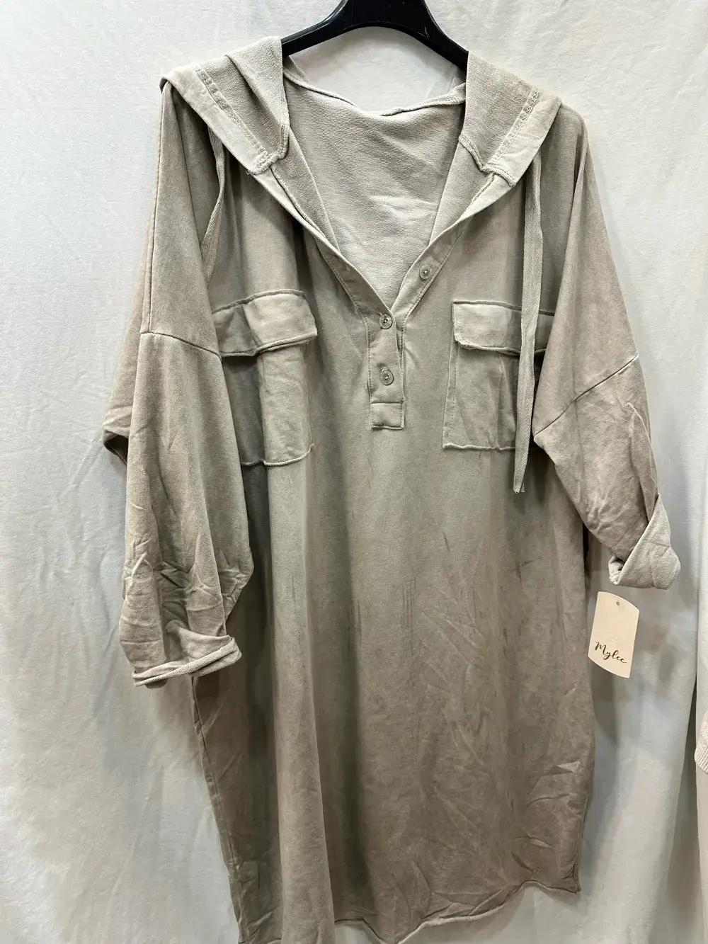 Mimi & Gogo - Wholesale Dress - Women's - Hooded sweatshirt dress with pockets @8587_RSweatsPoche16