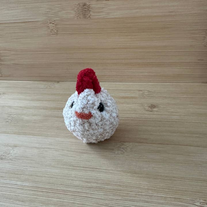 Cool Beanz Crochet - Wholesale Decorative Tabletop Object - Tiny Pocket Pet Crochet Chicken - Mystery Color!