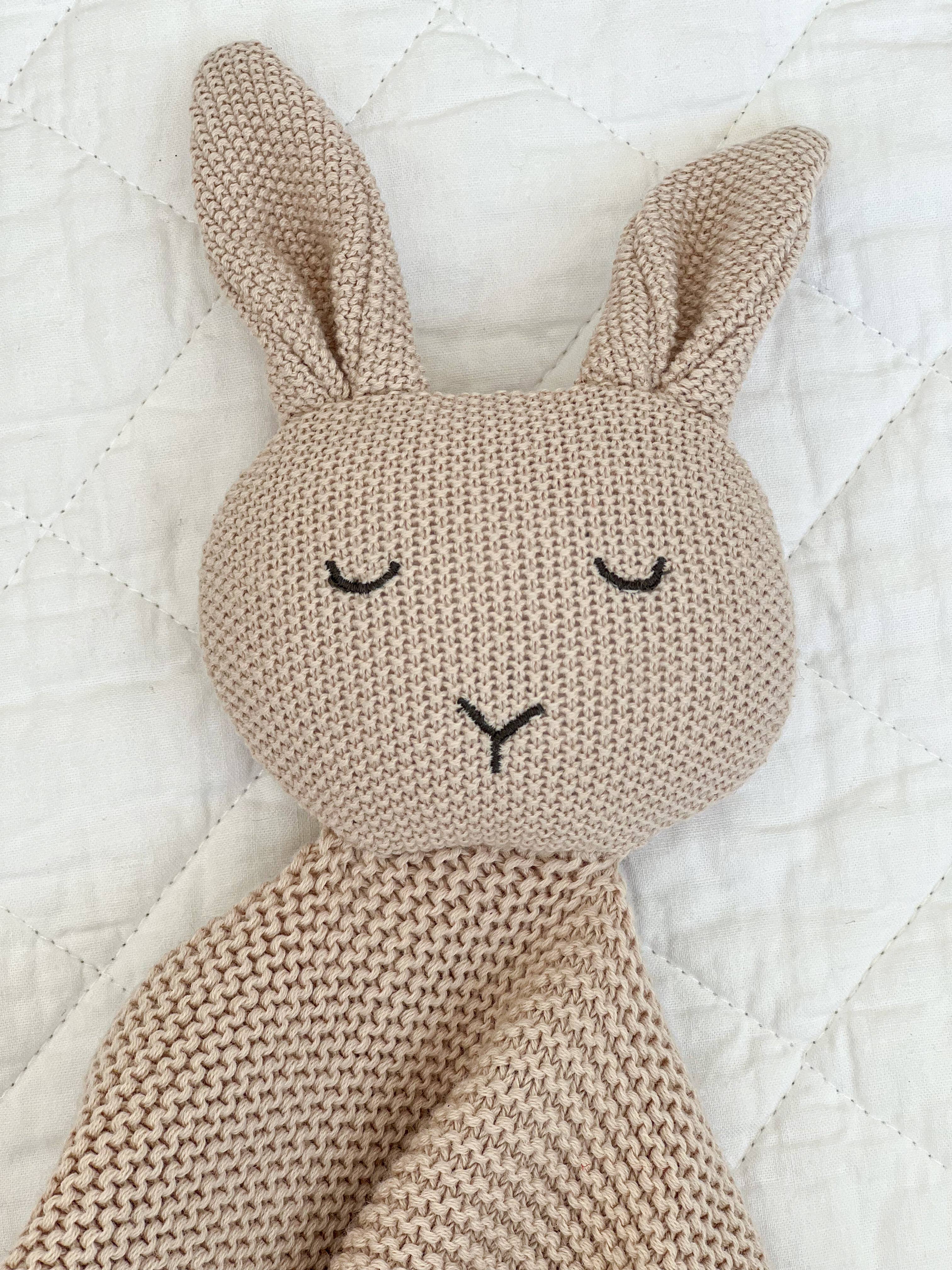 COKO baby - Wholesale Swaddle - Baby - Heirloom Bunny Comforter - Oat3