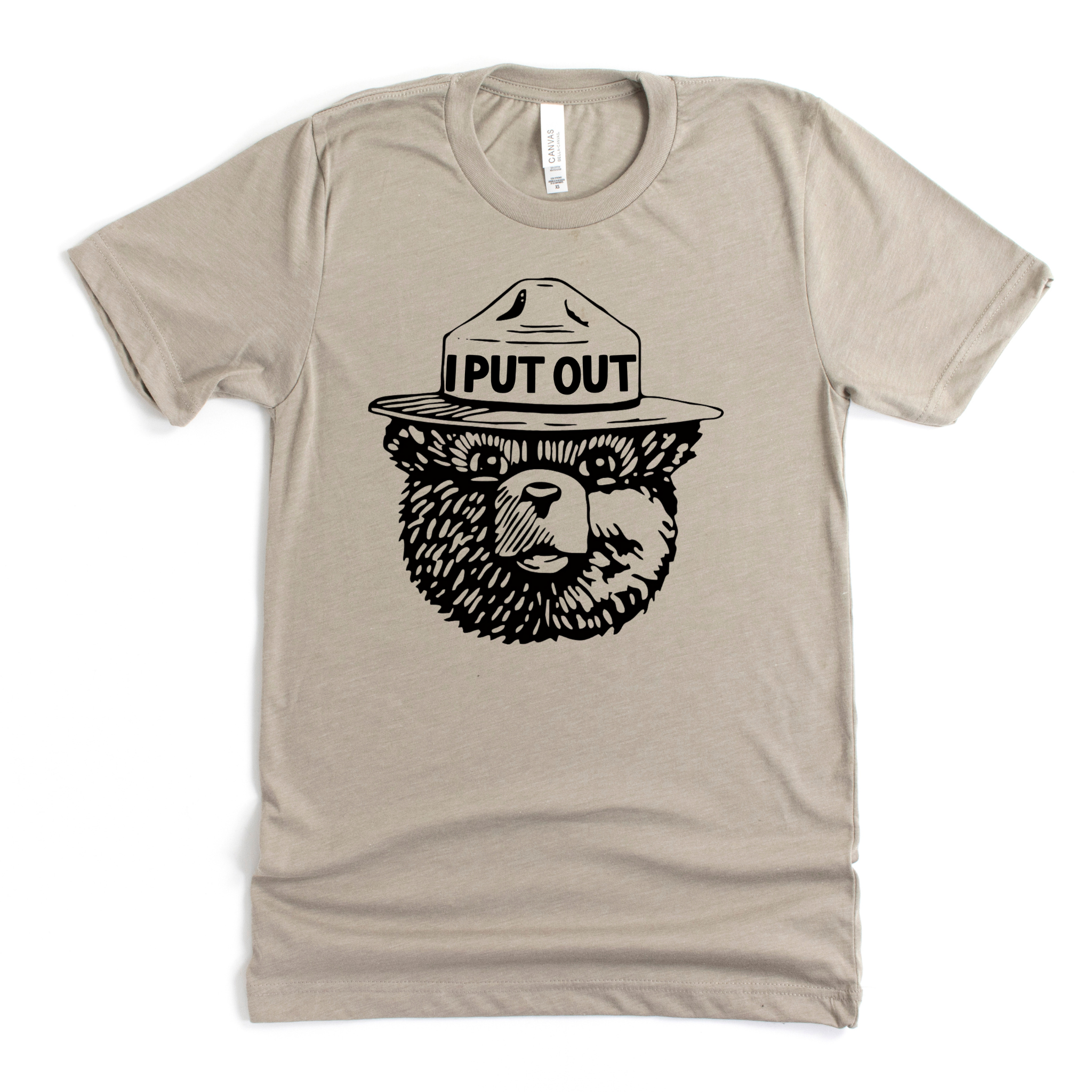 208 Tees - Vente T-shirt sérigraphié – unisexe - T-shirt graphique de camping hilarant "Je m'éteins" | Manches longues 2061