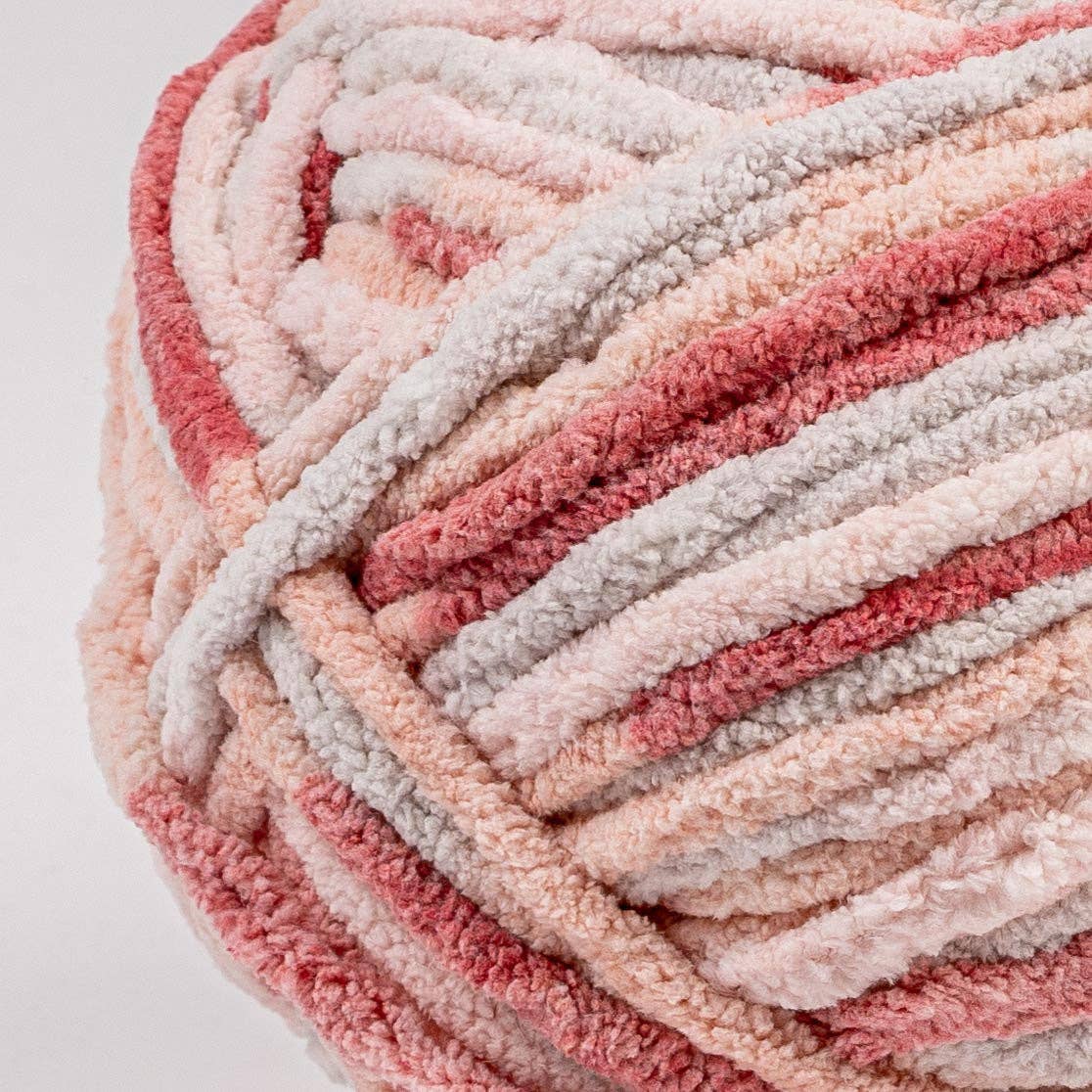 Crafted by Catherine - Wholesale Yarn - Blanket Yarn | 10.5oz/300g | Super Bulky #6 | Pack of 46