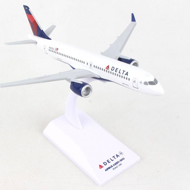 SKR1091 SKYMARKS DELTA A220-300 1/200 para venta al por mayor de Daron Worldwide Trading