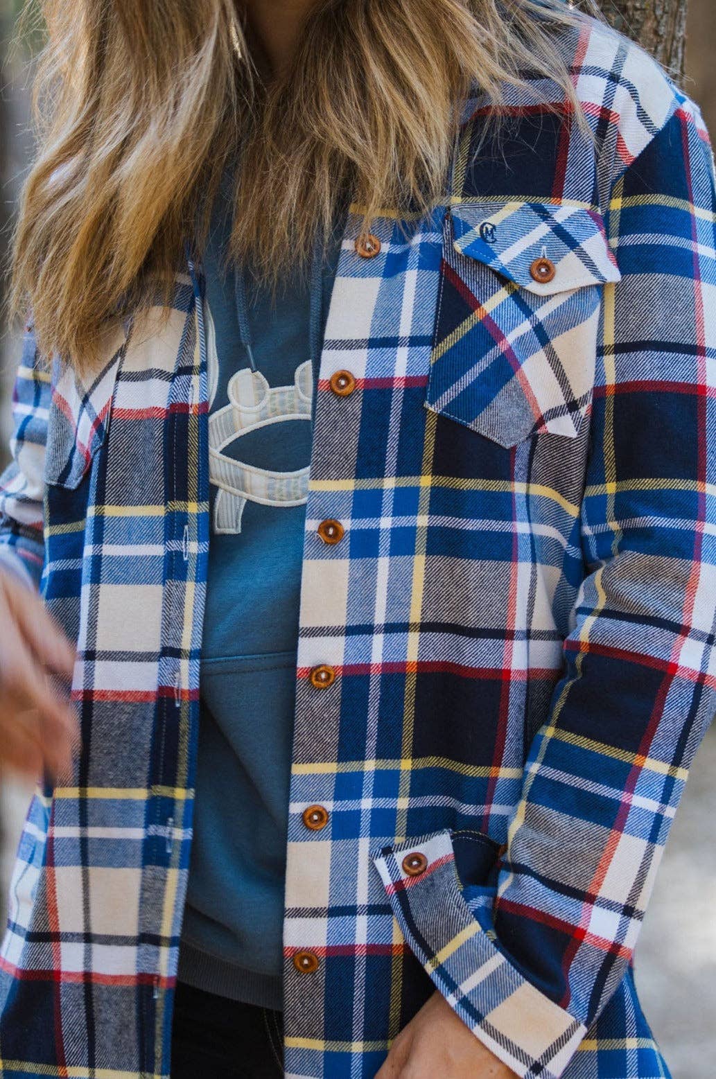 Custi Mikelo: Made in Spain - Vendita all'ingrosso Camicia button down - Donna - Camicia over in flanella da ragazza1