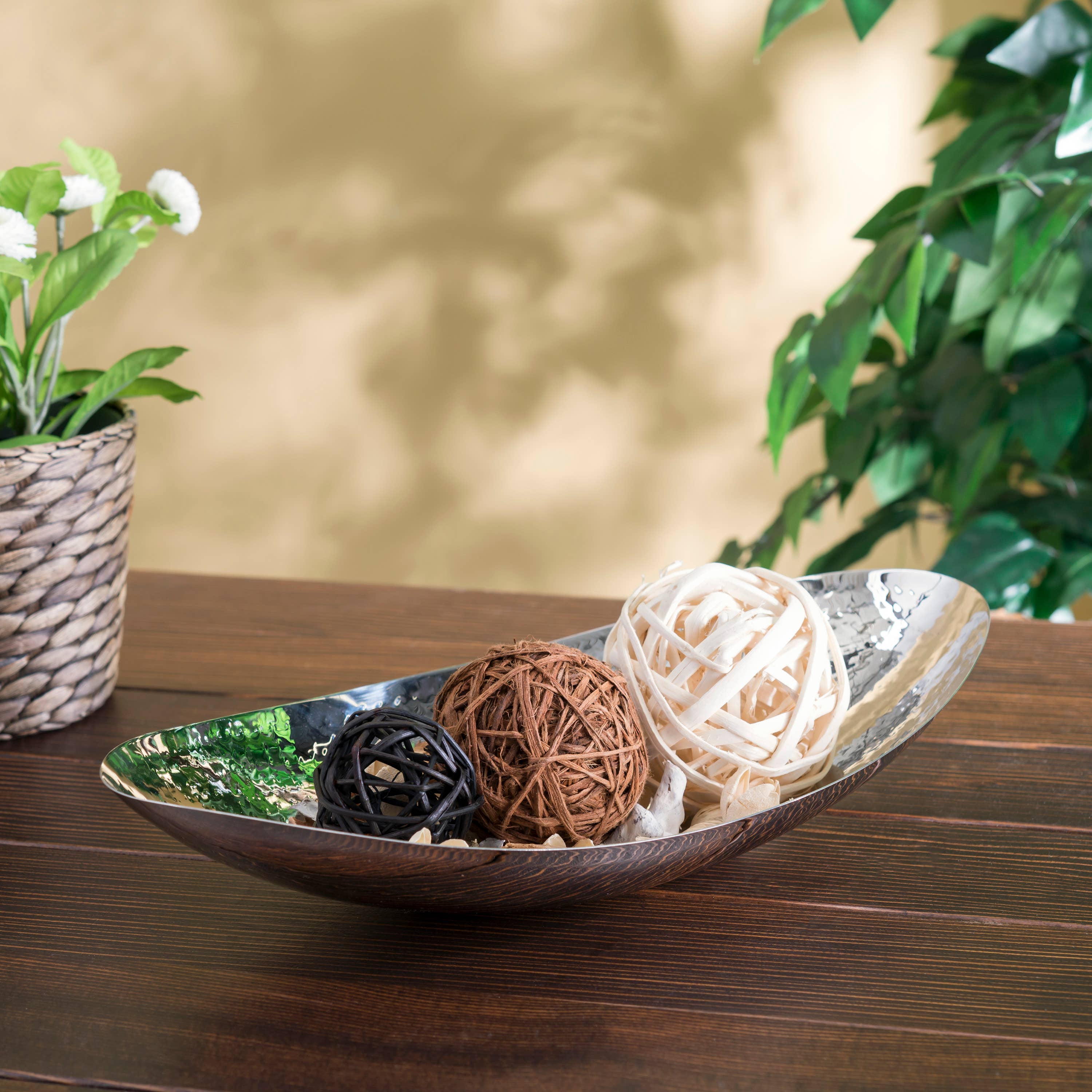 Elegance - Wholesale Decorative Plate/Dish/Bowl - Oval Hammered Bowl, 14.5"1