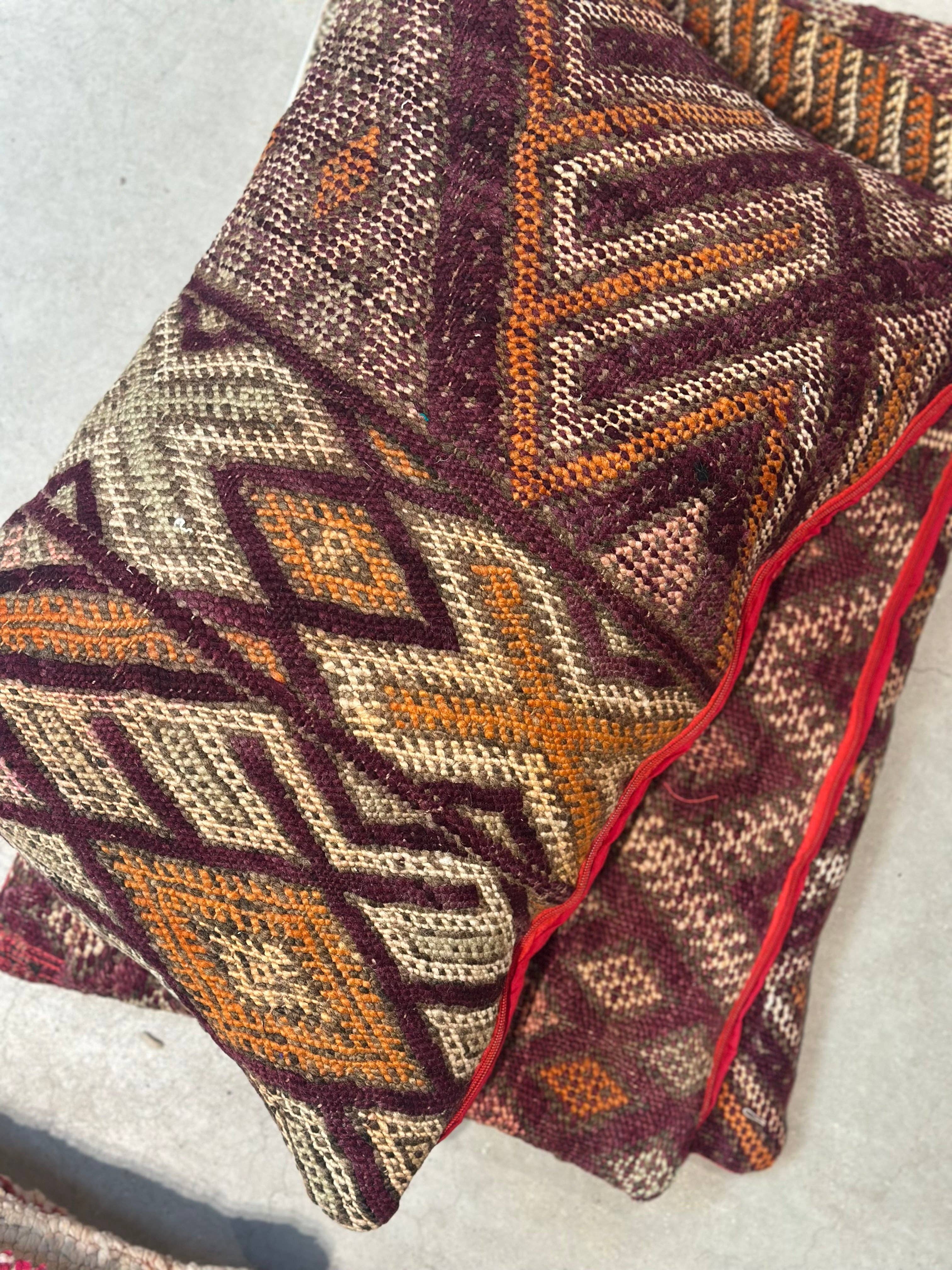 SOUK in the CITY - Wholesale Throw/Decorative Pillow - VINTAGE Upcycled Berber Cushions26