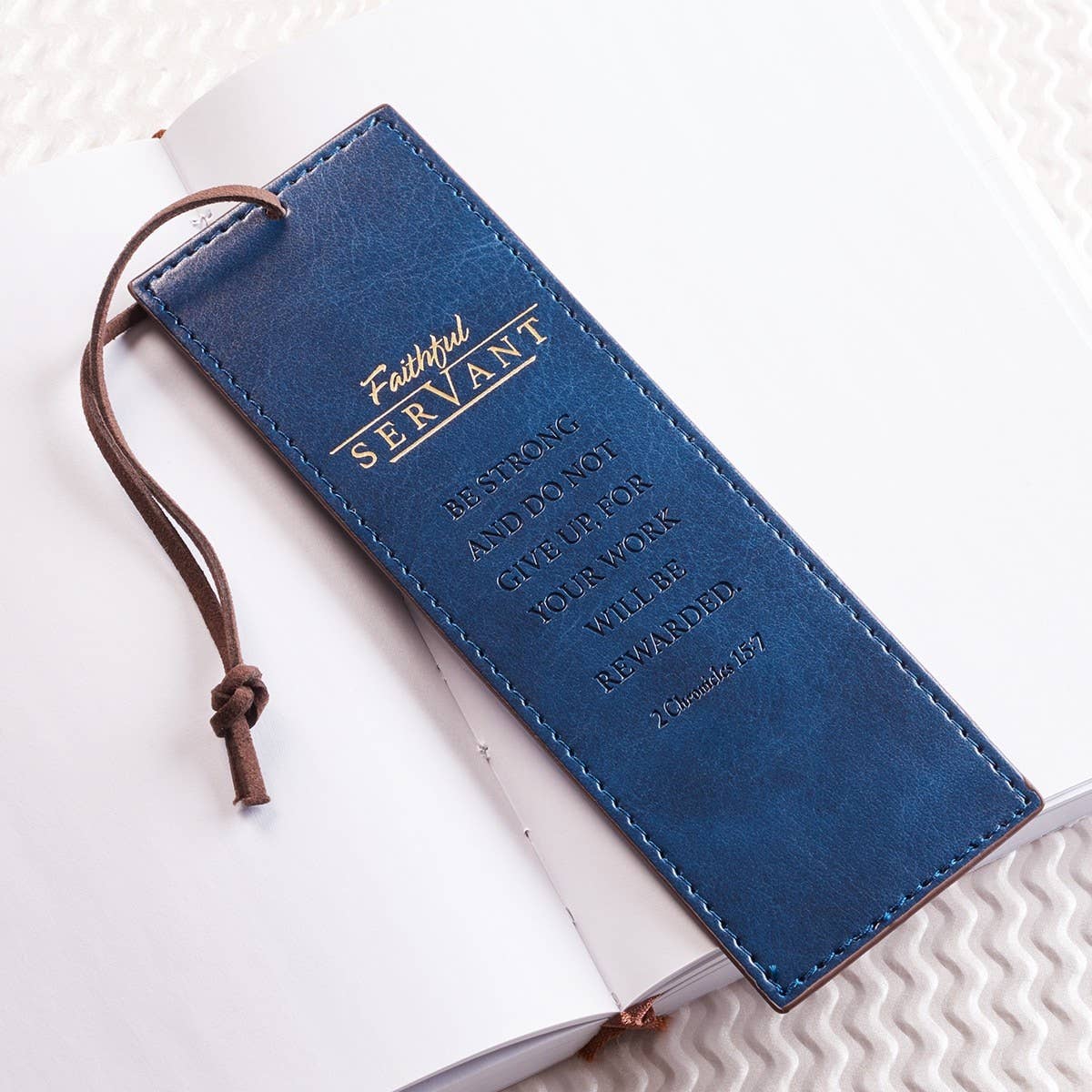 Christian Art Gifts - Wholesale Bookmark - Faithful Servant Blue Faux Leather Bookmark - 2 Chronicles 12