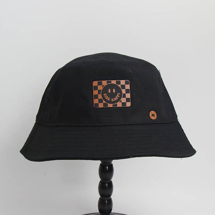 Sombrero de Cubo Ride Happy para venta al por mayor de Hunt Seat Paper Co.