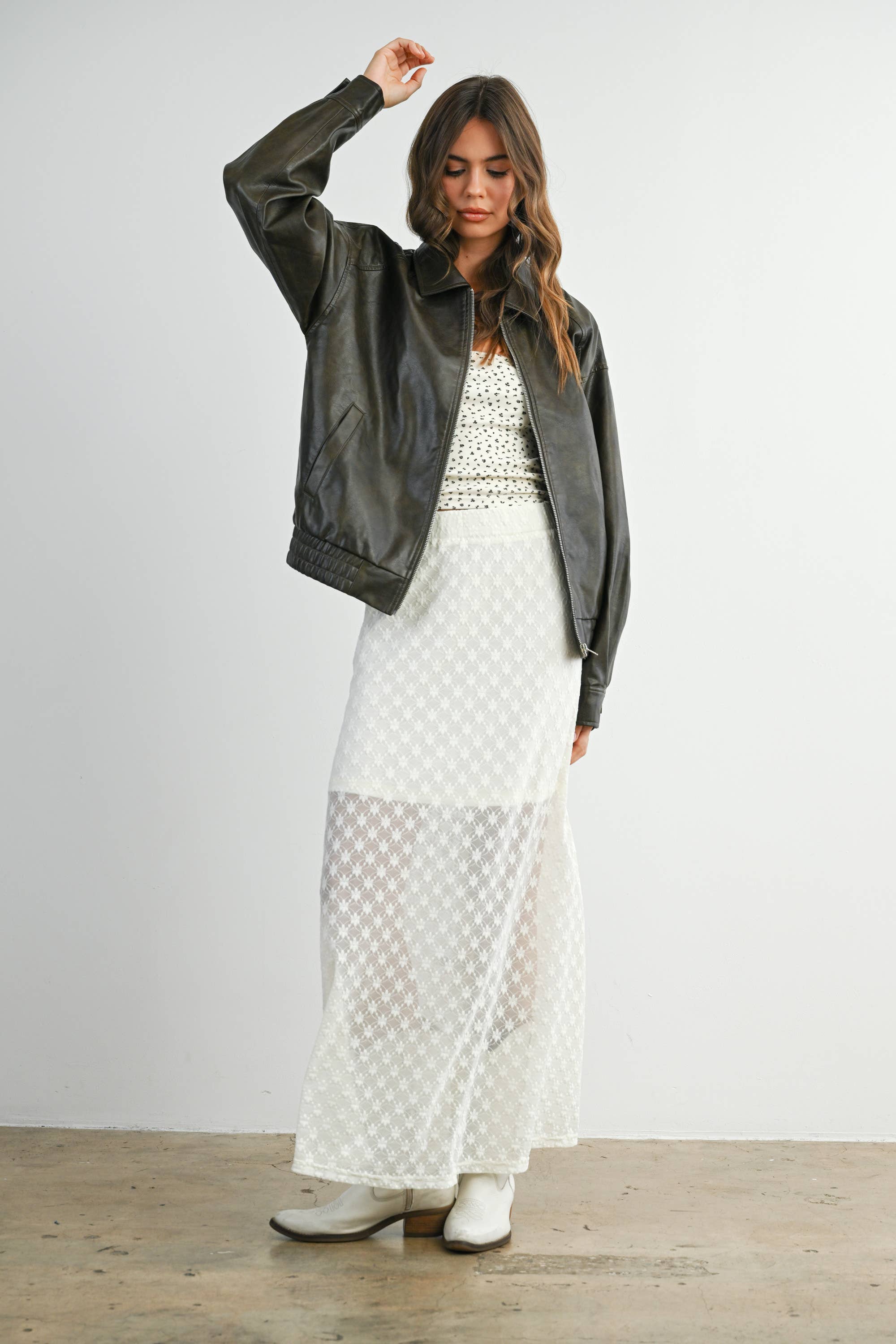 BUTTERMELON - Wholesale Jacket - Women's - Collared Zip-Front Leather Jacket - BMJ79681