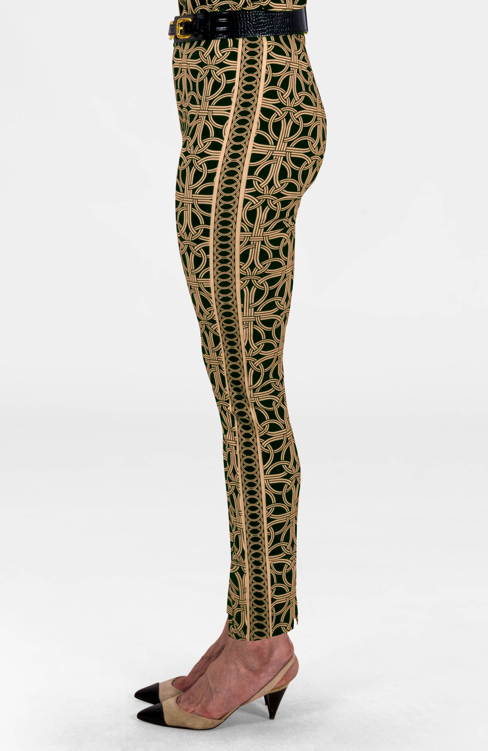 Gretchen Scott LLC - Vente Pantalon – femme - Pantalon sans poignées - Jeu de lancer d'anneaux1