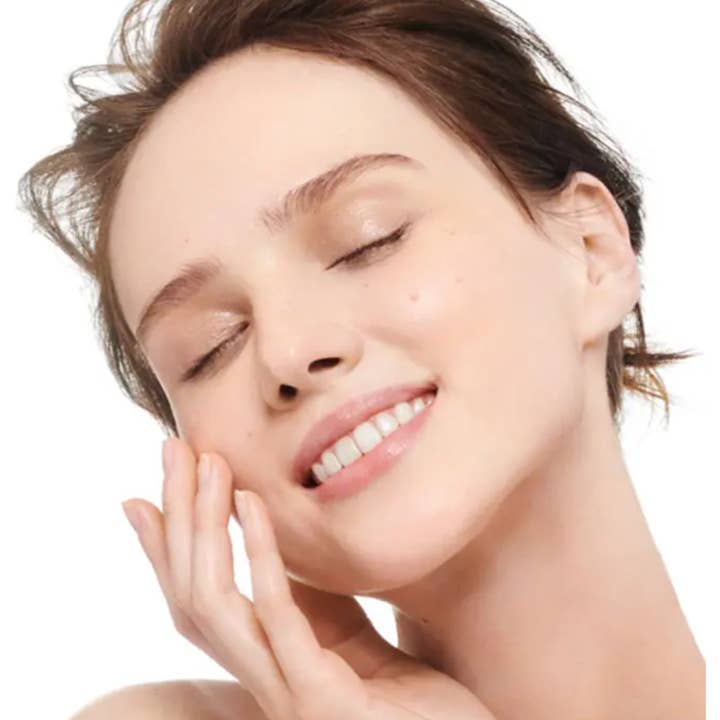 REVOLUTION Skincare Mattifying Blotting Papers for wholesale on Faire2