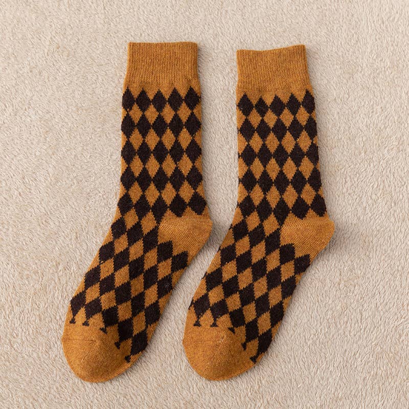 Tourtiwi - Wholesale Socks - Women's - Women's retro plaid wool socks mid-tube thick warm socks0