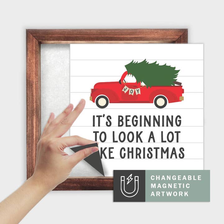 Inserto Magnético de Decoração Sazonal para Placa Intercambiável (Médio): Um Caminhão e Árvore Muito Natalícios | Inverno | Placa Magnética Vendida Separadamente por atacado de Simpler Seasons Decor