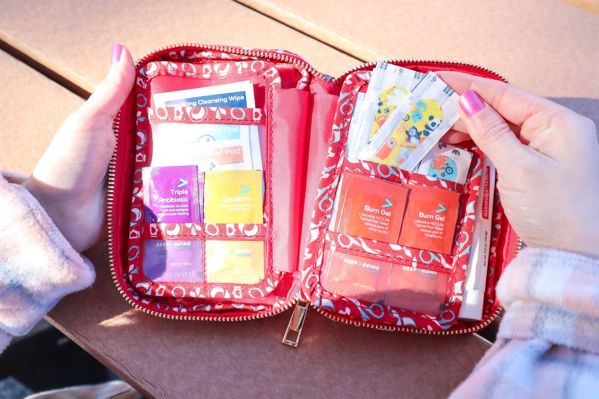 KEEP>GOING First Aid - Wholesale First Aid Kit - First Aid GoKit (130 PCS)8